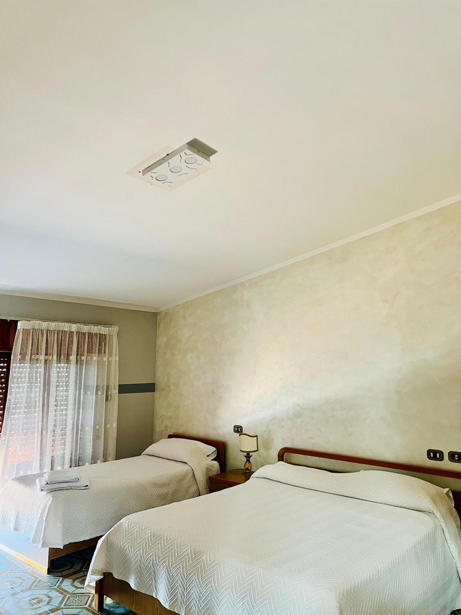 Hotel Paradiso Celano Eksteriør billede